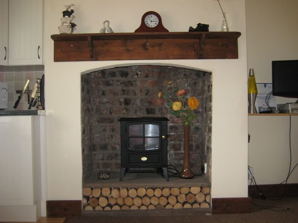 Martin Lane Farm Holiday Cottages Burscough Екстериор снимка