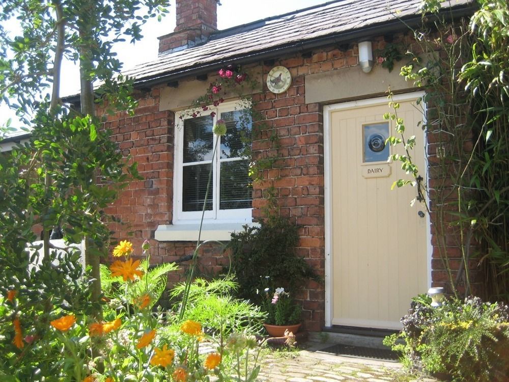 Martin Lane Farm Holiday Cottages Burscough Екстериор снимка